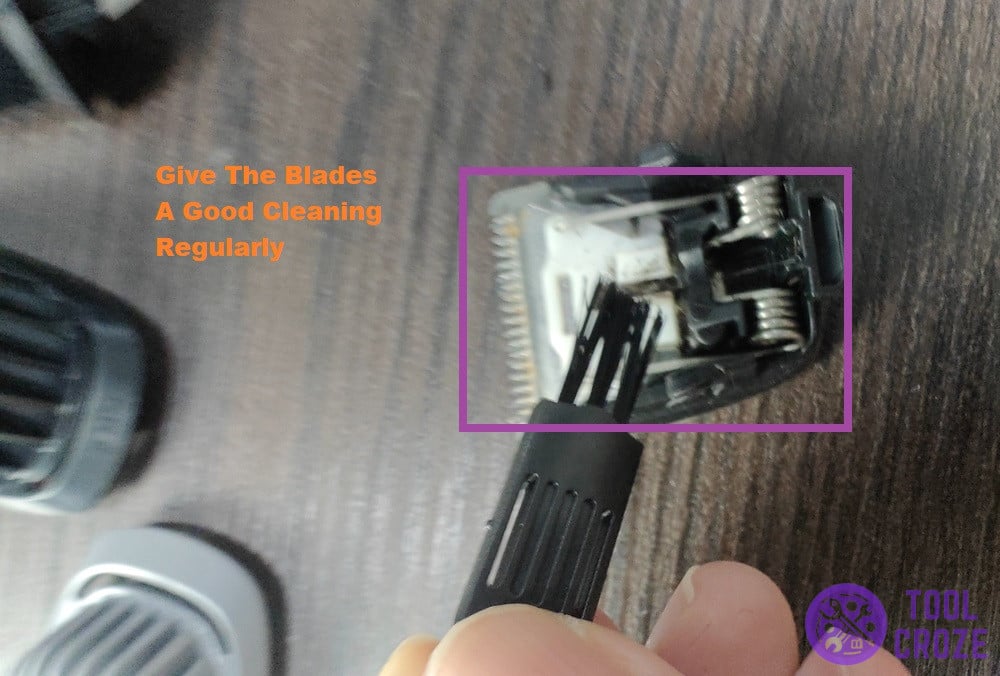 cleaning blade attachment