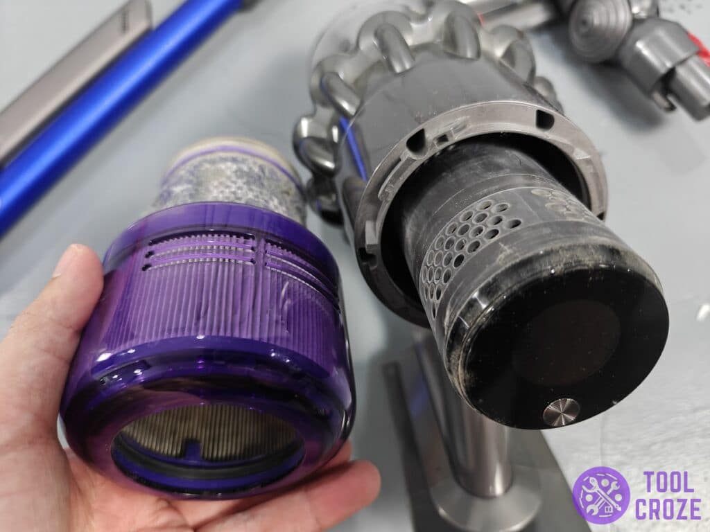 Dyson Vacuum Says Airway Blocked But No Blockage 5 Solutions To Fix
