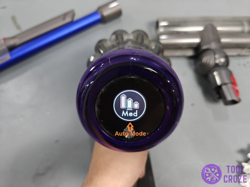 auto mode Dyson vacuum