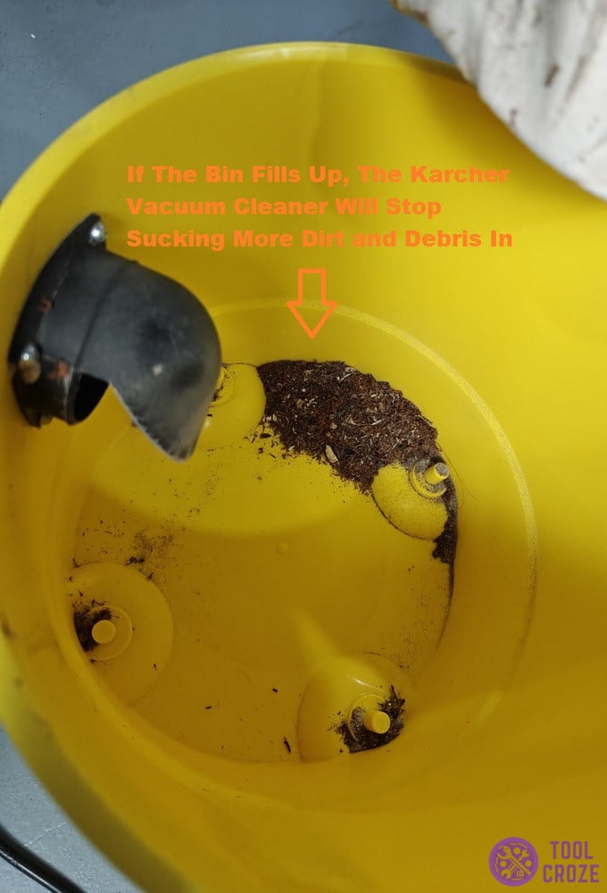 do not let the dirt receptacle fill up