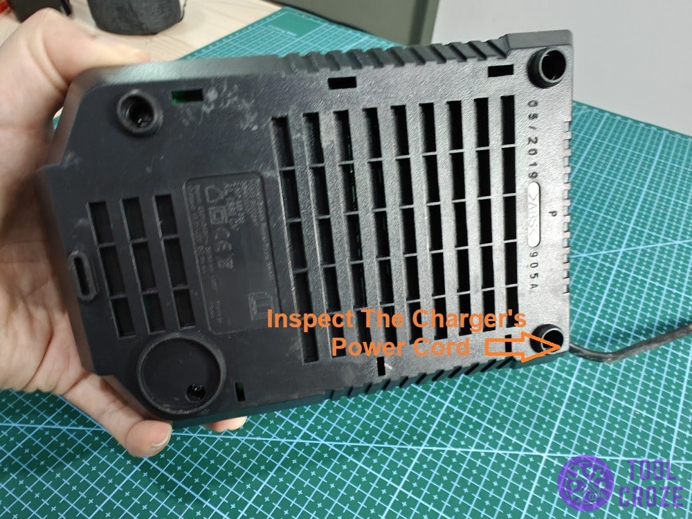 inspect charger power cord