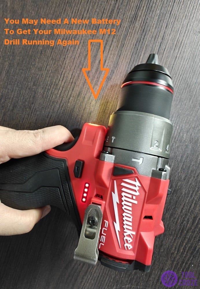battery has enough juice to power lights but nothing else