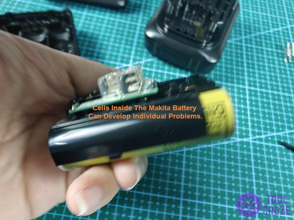 Cells inside of the Makita battery can develop individual problems.