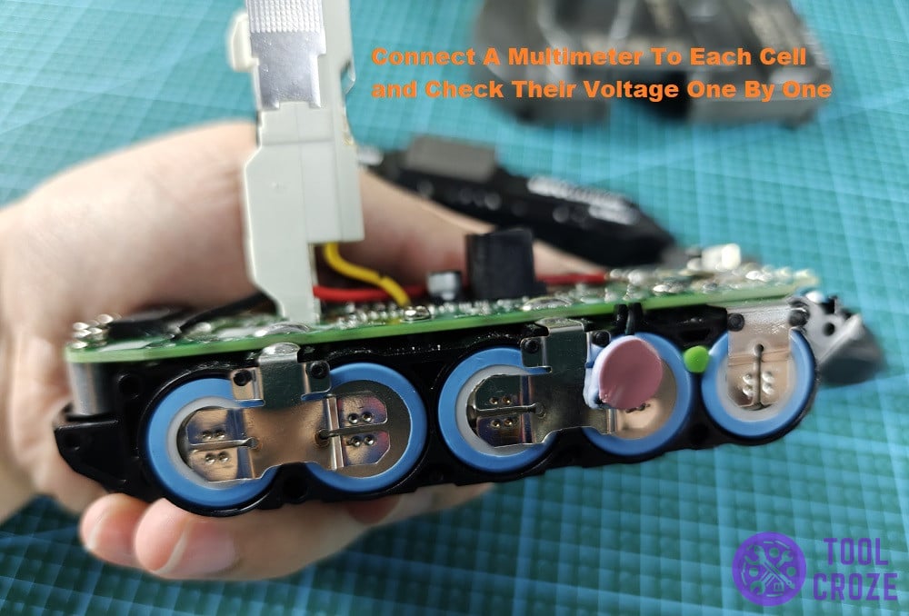 check all cells for voltage