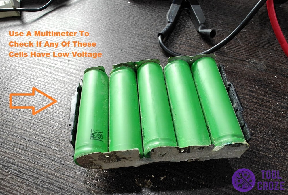 check cell voltages inside makita battery