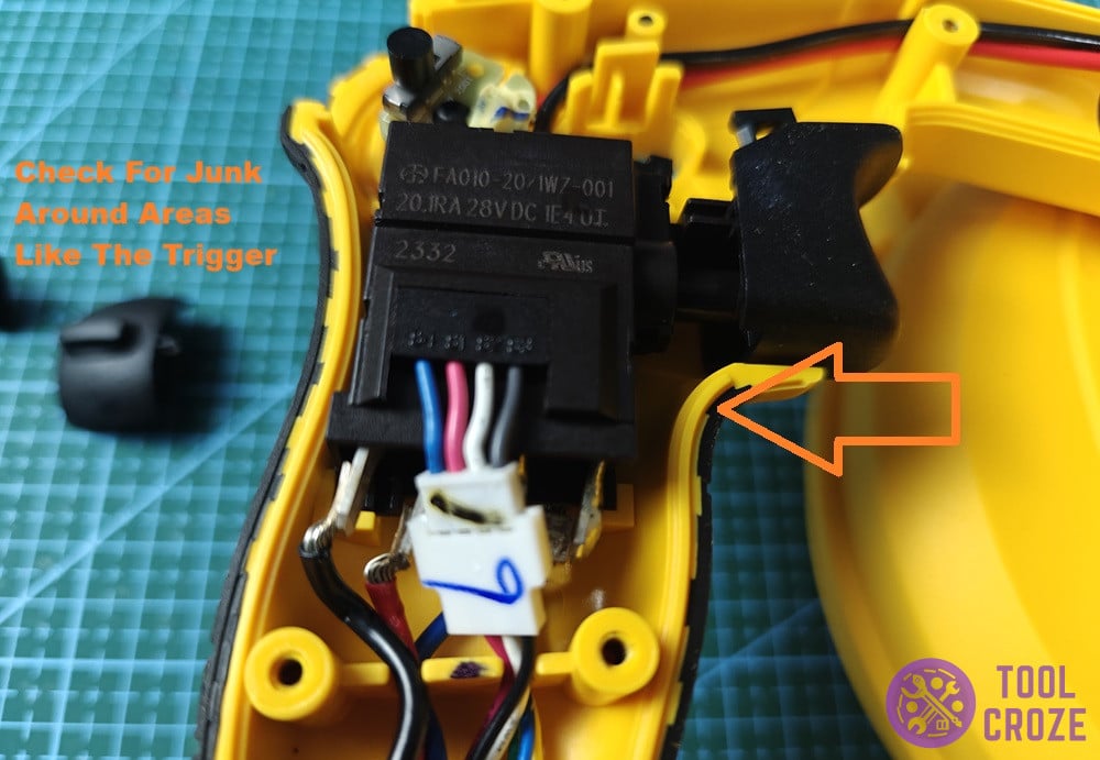 dirt inside mechanisms will stop blower from working