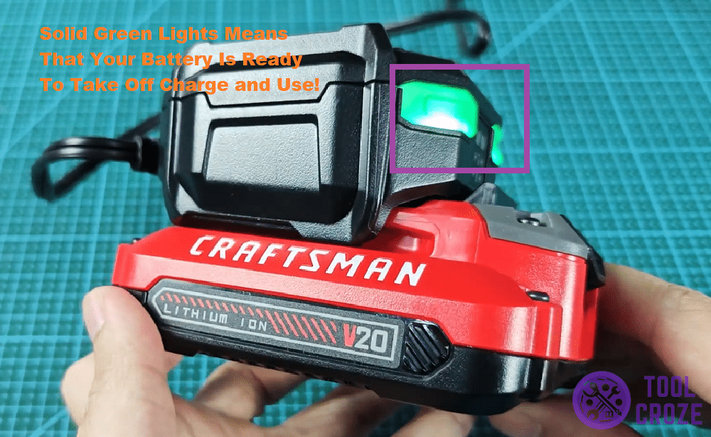 solid green light on craftsman battery
