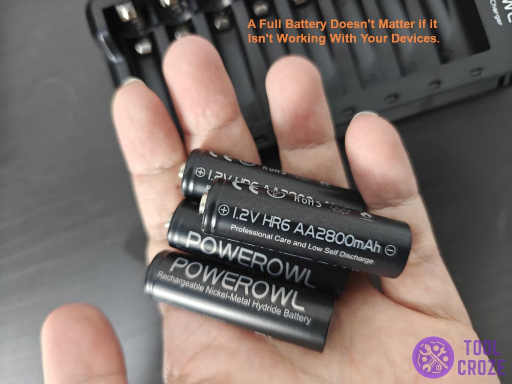A full battery doesn't matter if it isn't working with your devices.