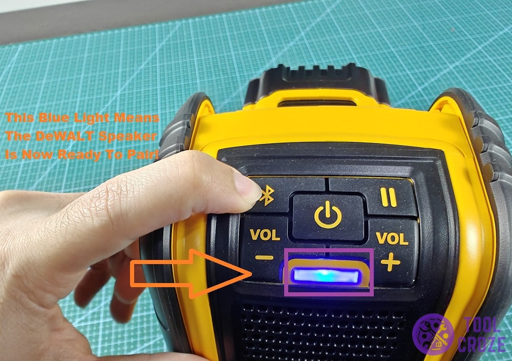 enable bluetooth on dewalt speaker