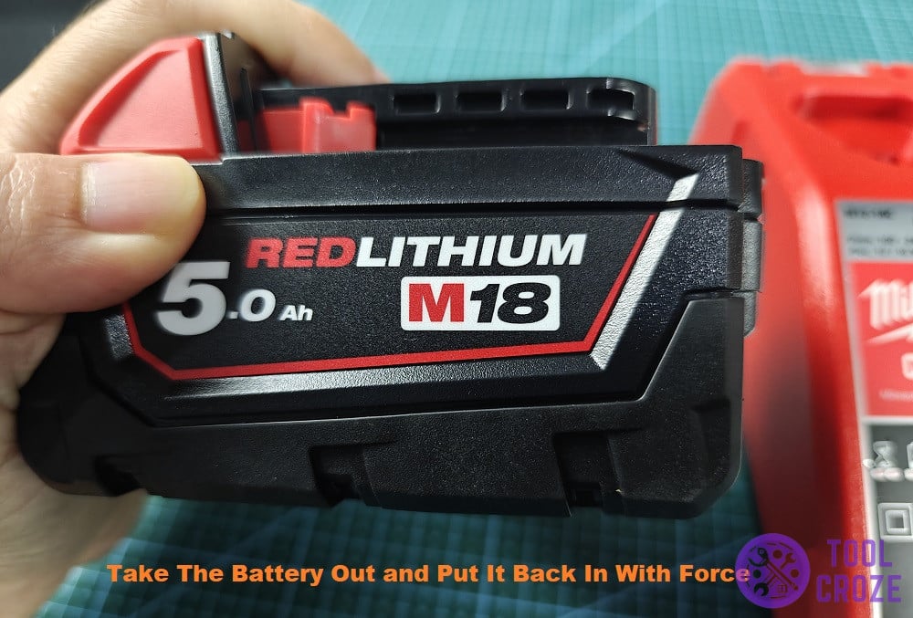 take the battery out and push it back in harder