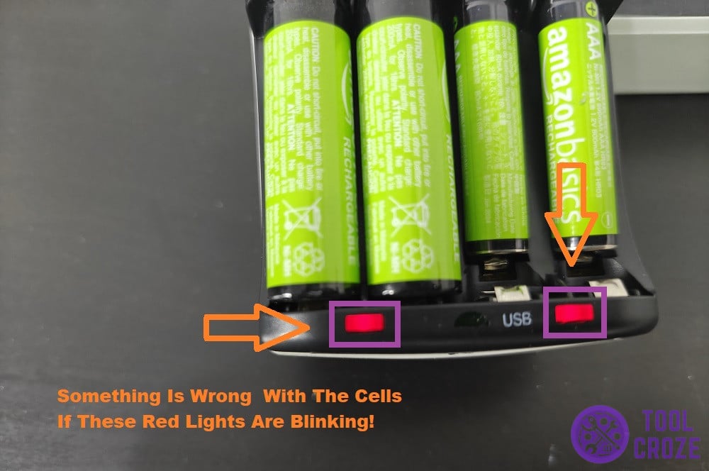 lights should be on if charging properly