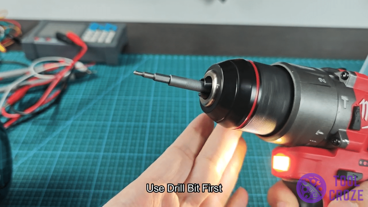 screw extractor in drill