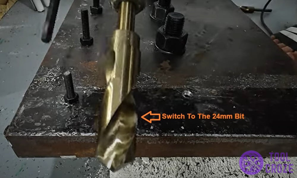 switch to the 24mm bit