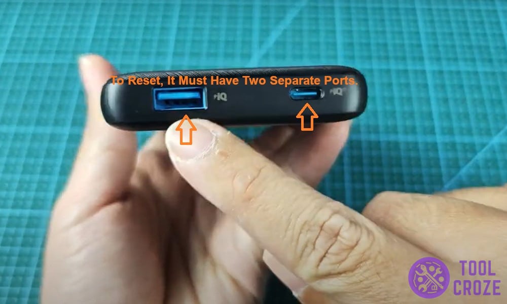 It must have two separate ports.