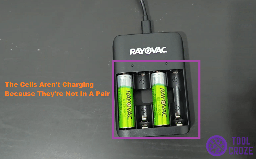batteries need to be together to charge on rayovac charger