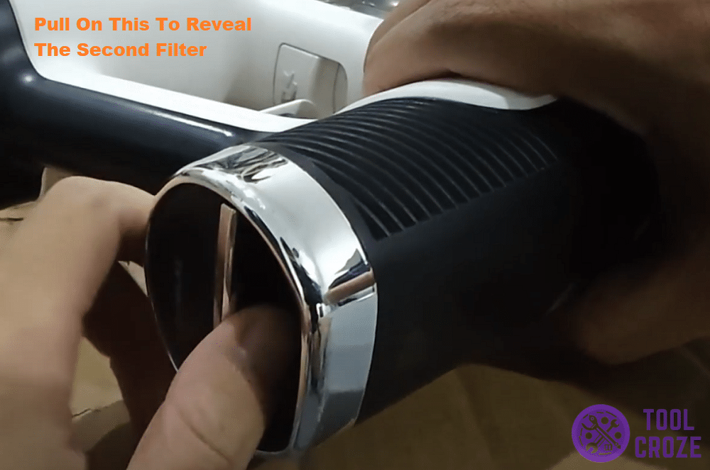 clean the second filter on the tineco vacuum