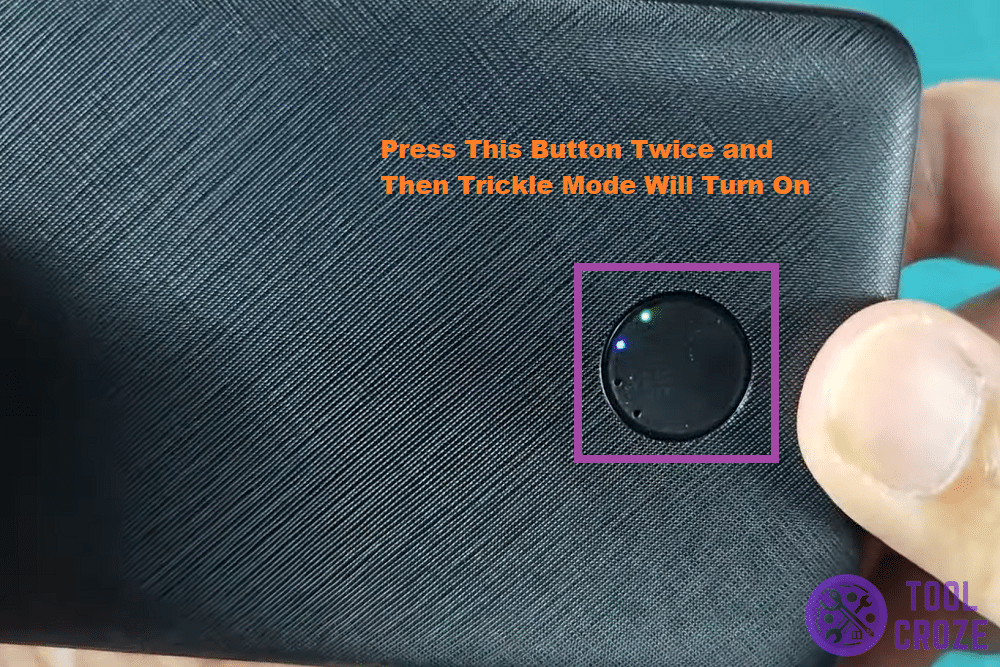 green light on anker power back