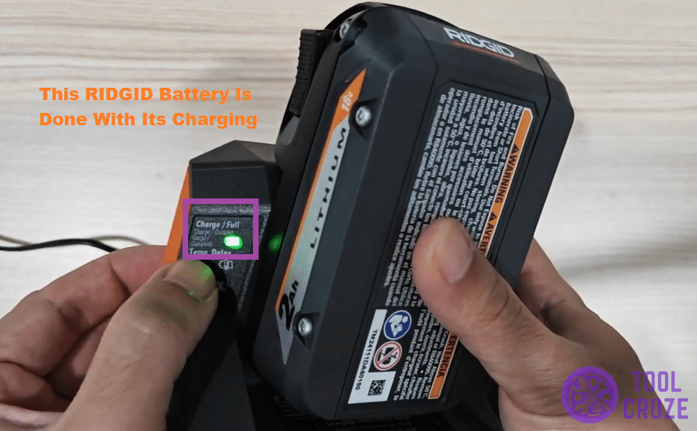 ridgid charger showing solid green light