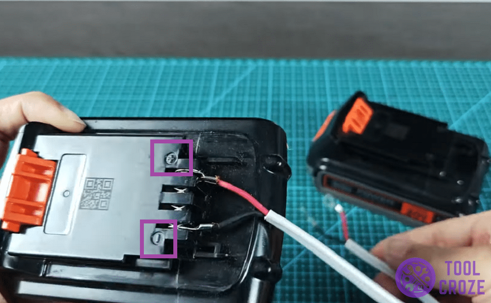 terminals of black and decker battery