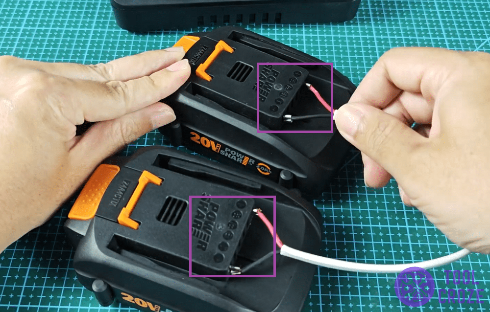 two worx batteries connected together