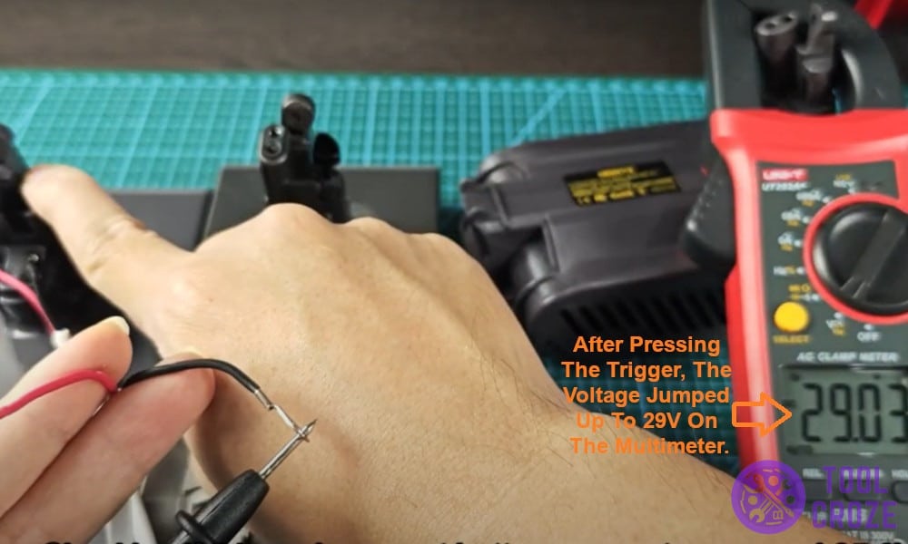 The voltage jumped up to 29V on the multimeter.