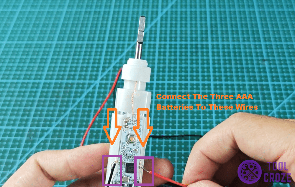 connect batteries to the sonicare toothbrush motor