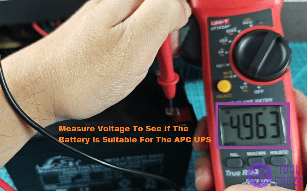 measuring voltage of APC UPS battery