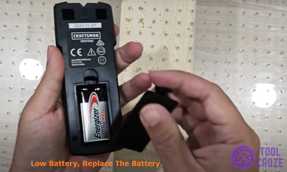 Low Battery, Replace The Battery