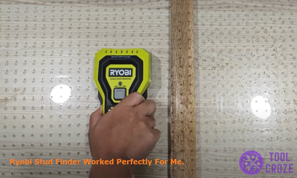 Ryobi Stud Finder worked perfectly for me.