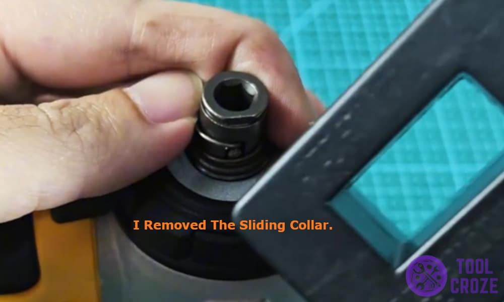 I removed the sliding collar