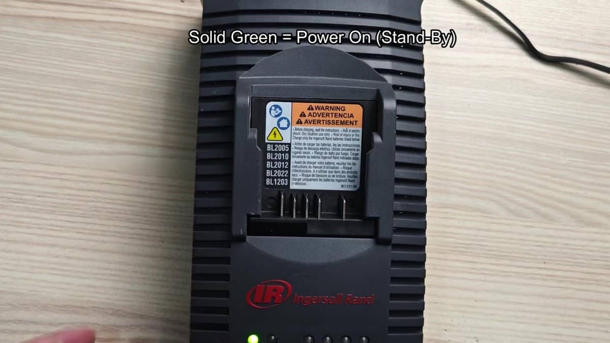 Ingersoll Rand charger with green light on