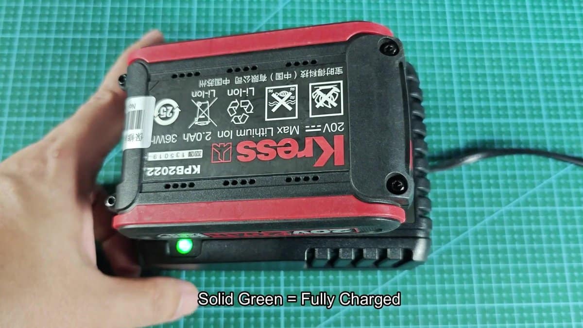 Kress battery with solid green light indicator