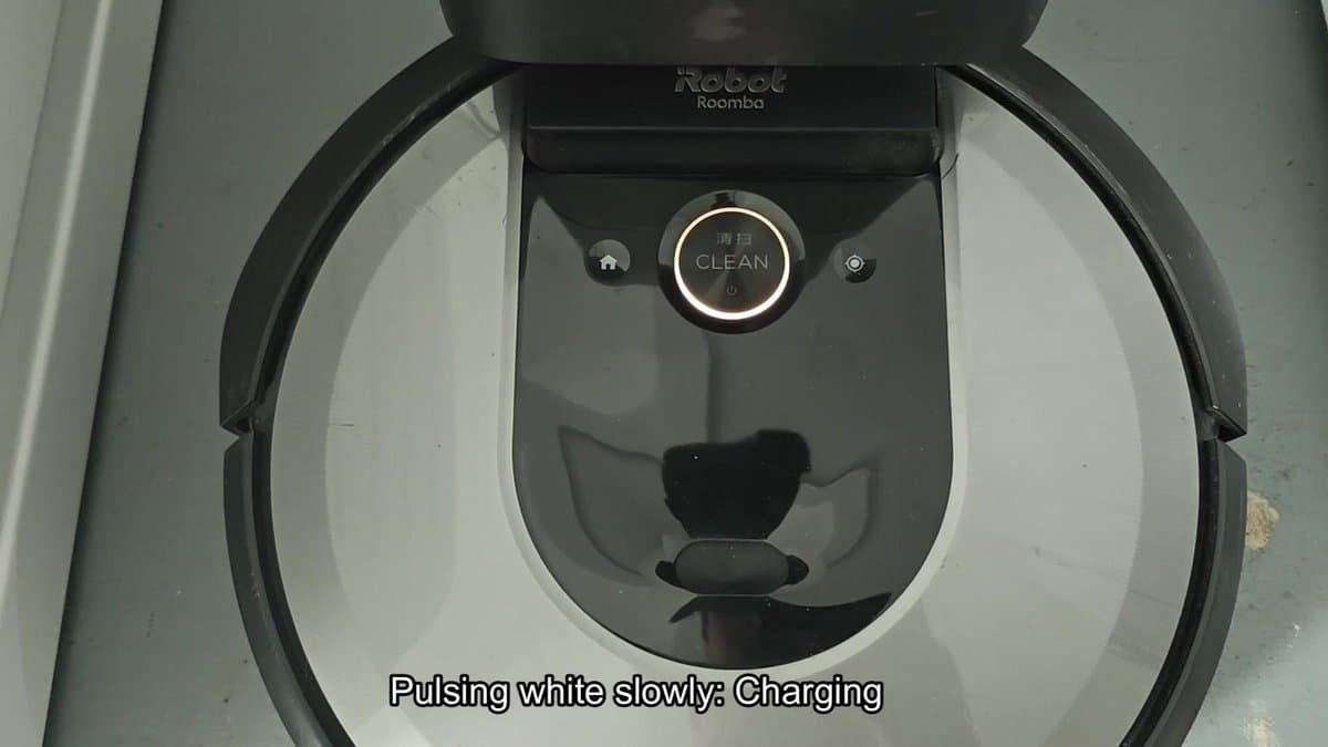 Roomba charging with pulsing white light
