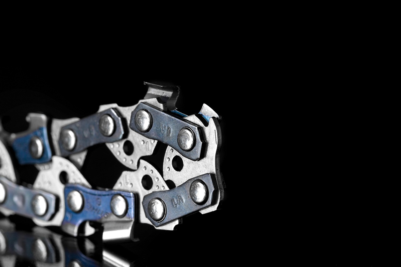 chainsaw chain chainsaw chain