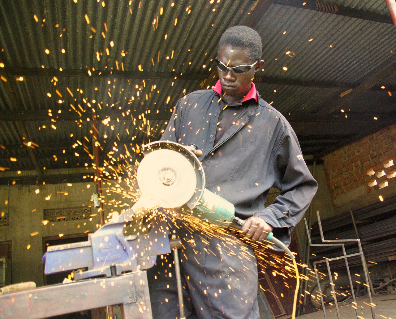 angle grinder cutting metal angle grinder cutting metal