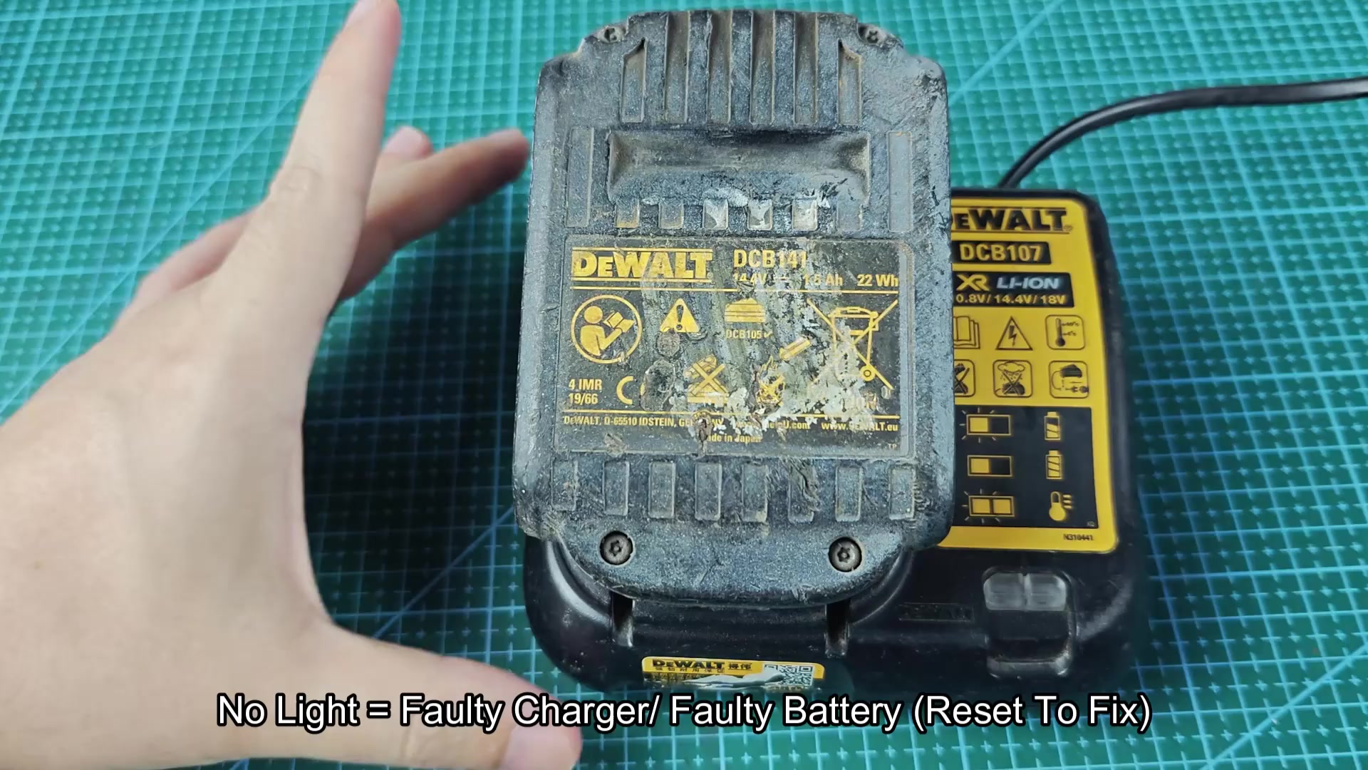 DCB141 battery on DCB107 charger no lights