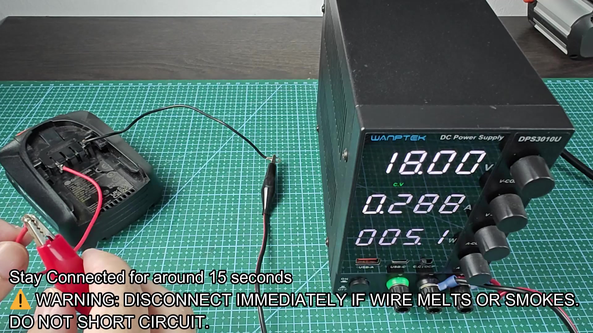 DPS3010U showing current flow during reset