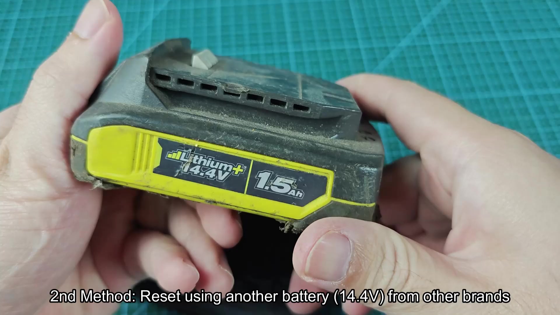 Lithium 14.4V battery for cross-brand reset method Lithium 14.4V battery for cross-brand reset method