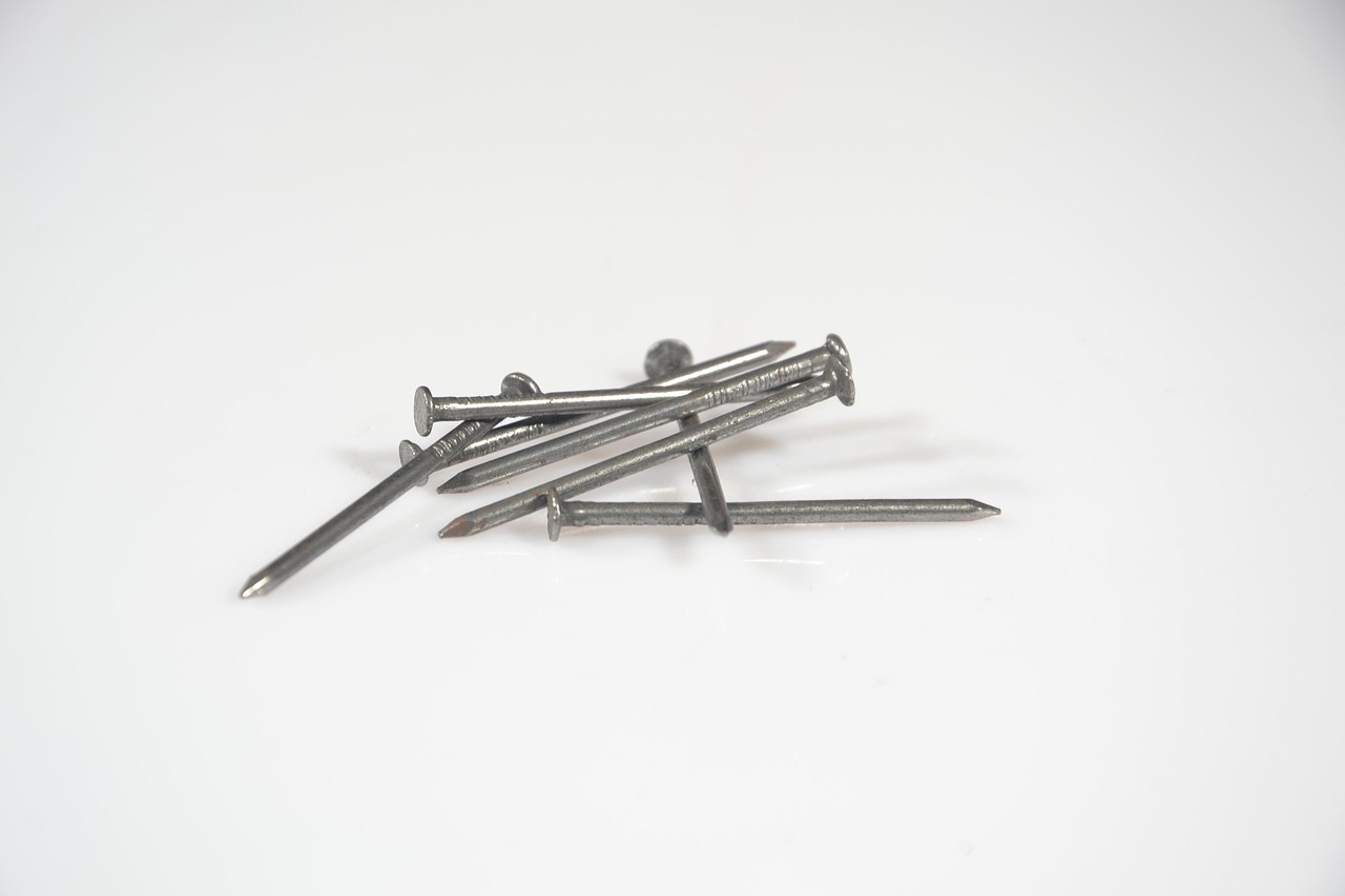 metal nails pile