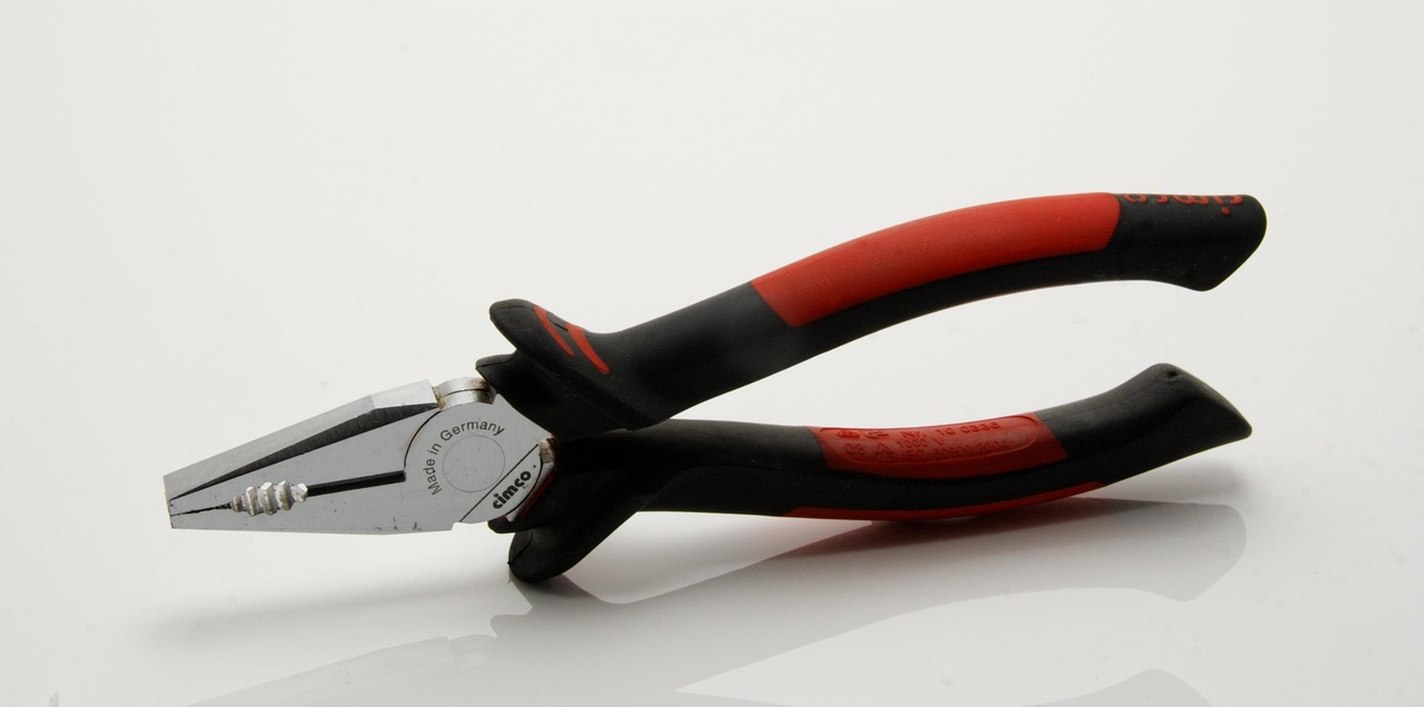 tongue and groove pliers tongue and groove pliers