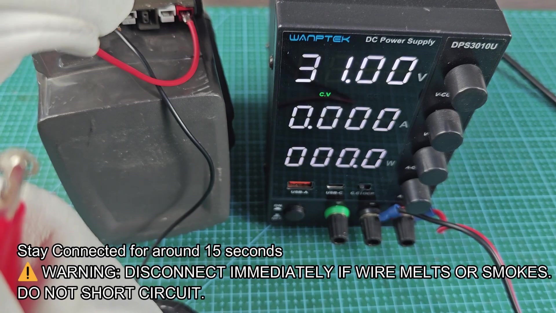 Wire terminal connecting to battery at 31V