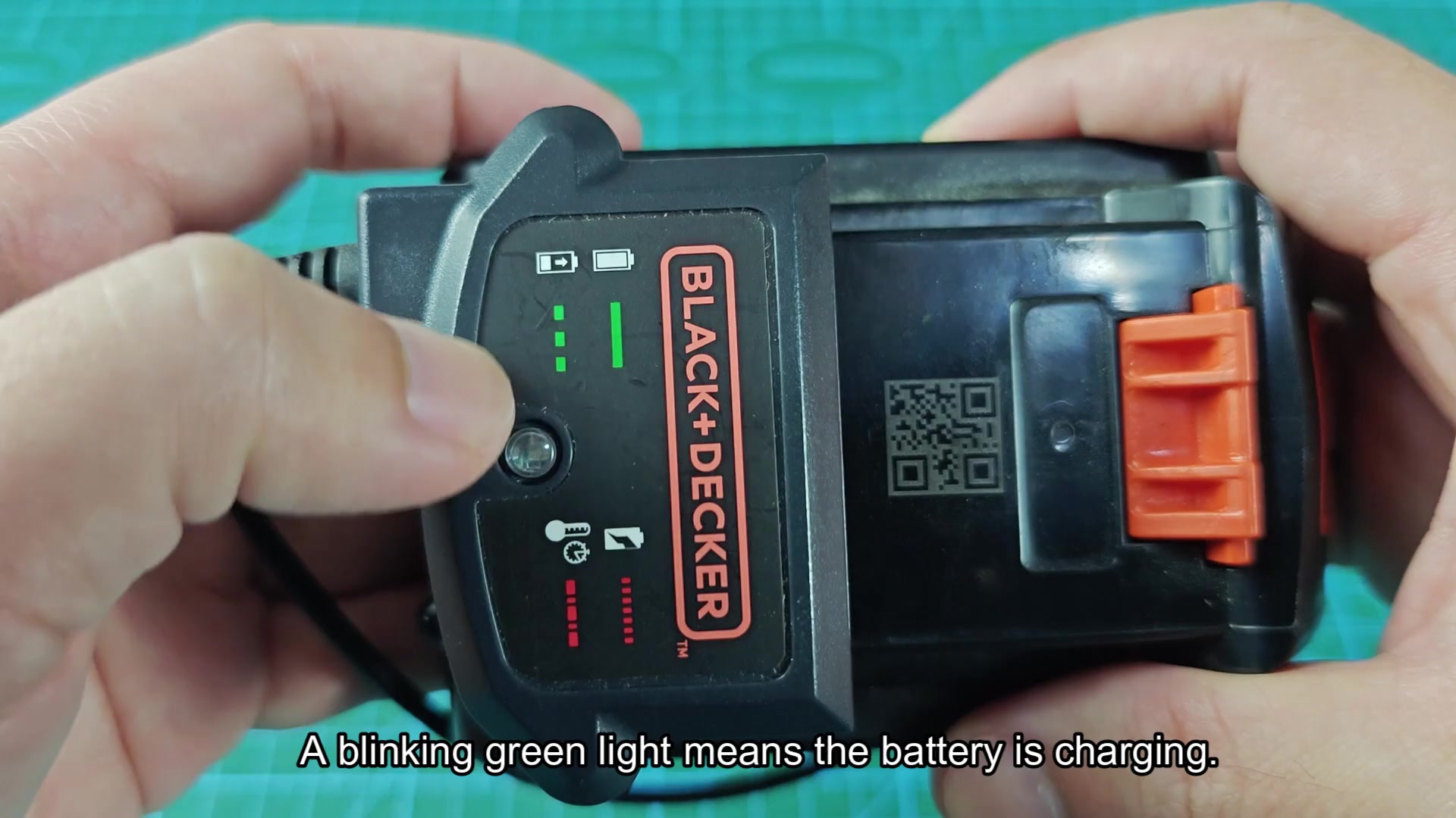 Black and Decker 20V MAX 2.0 Ah side