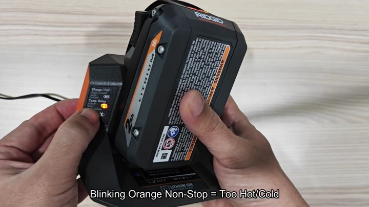Blinking orange light indicates temperature delay