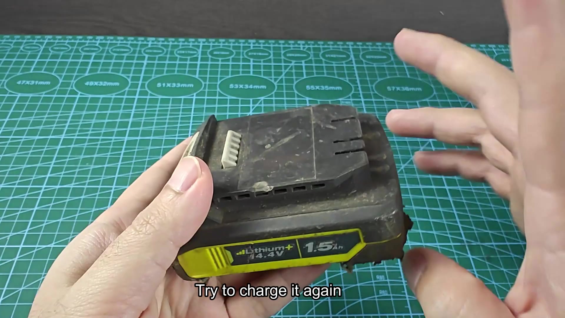 Checking an 18V lithium battery Checking an 18V lithium battery
