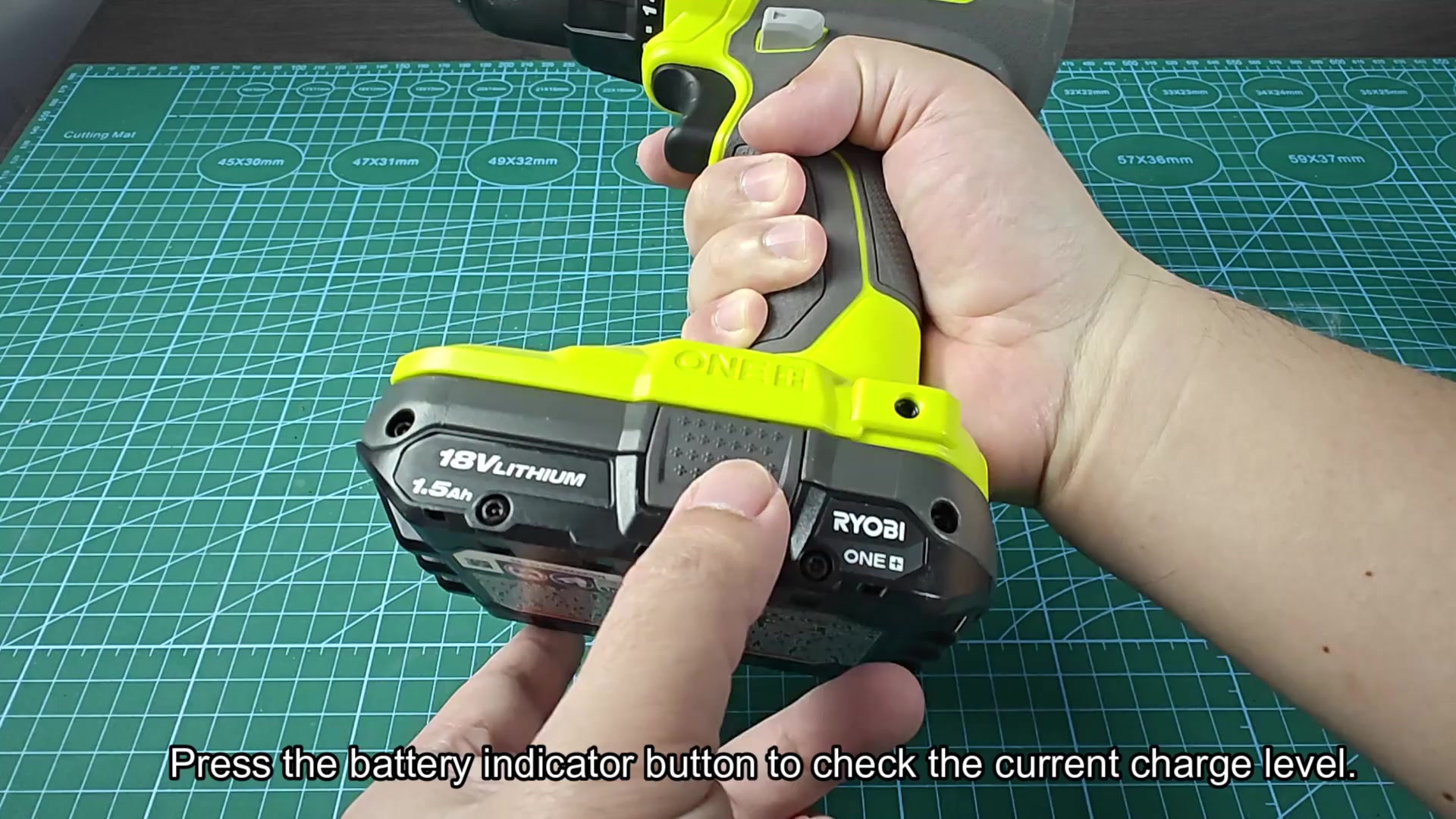 Detach 18V battery from tool Detach 18V battery from tool