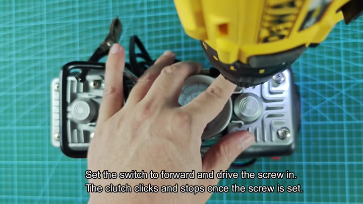 Drive screw with forward switch set Drive screw with forward switch set