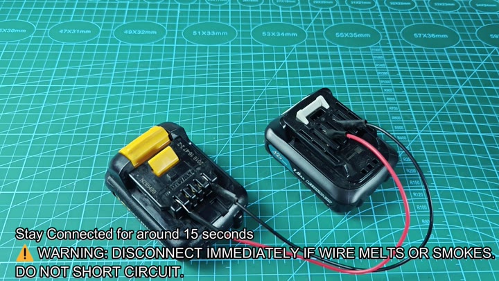 Keep batteries connected for about 15 seconds