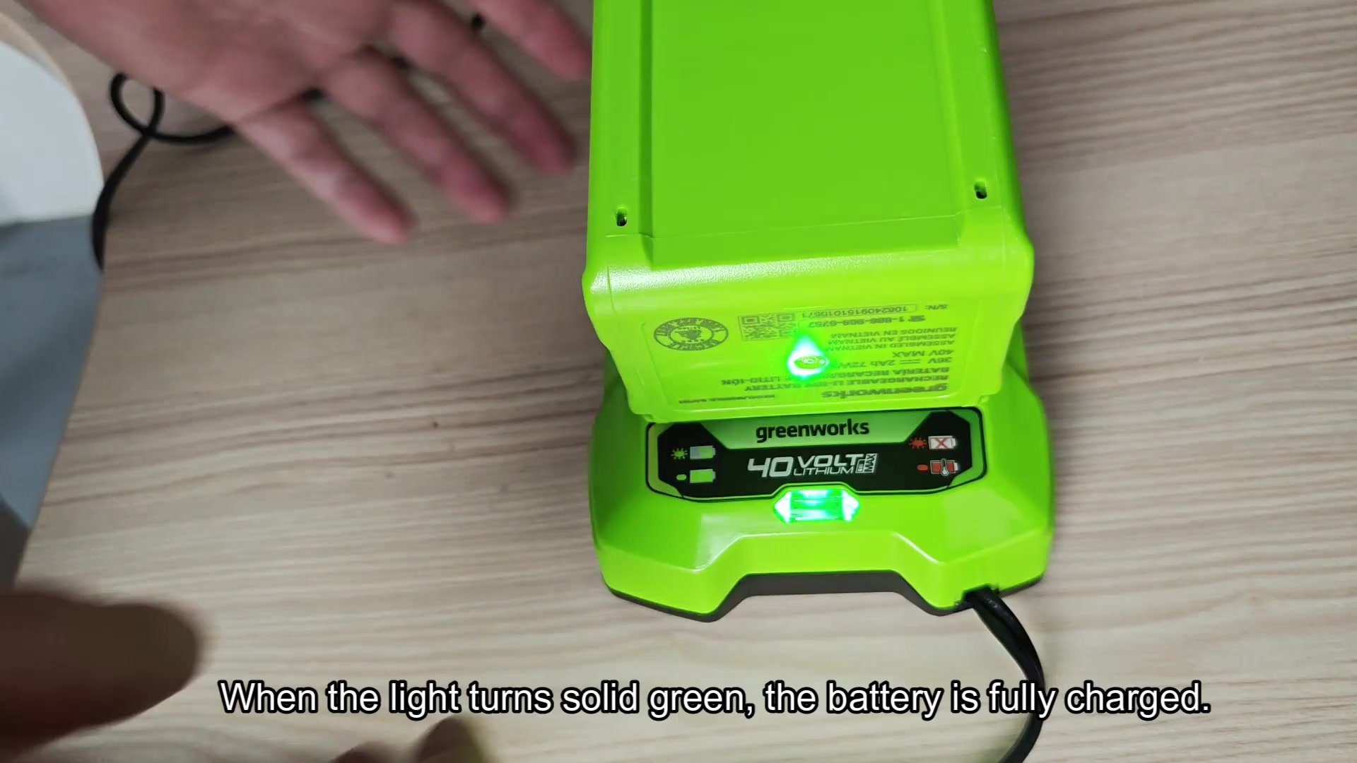 Solid green light means fully charged Solid green light means fully charged