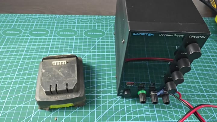 WANPTEK power supply setup with battery