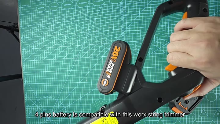 4-pin battery fitting correctly into trimmer 4-pin battery fitting correctly into trimmer